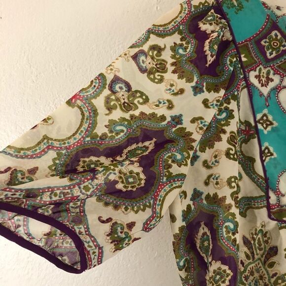 Nicole By Nicole Miller printed short sleeve blouse size 8 - Picture 3 of 6